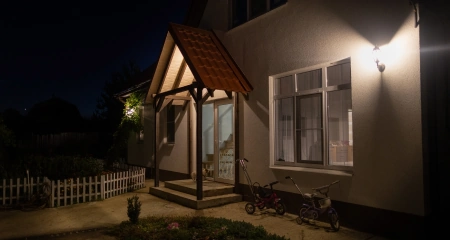 Рассмотрите все детали